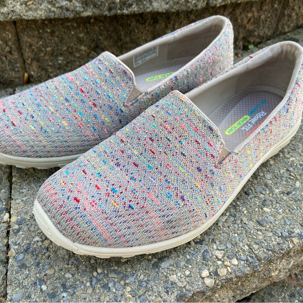 Skechers Reggae Fest Slip-on Loafer Flat - Women’s 9.5